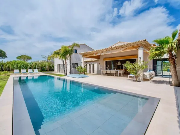 Superbe propriété de 7 chambres au milieu des vignes