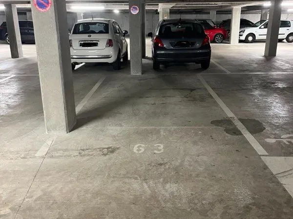 Place de parking en sous sol