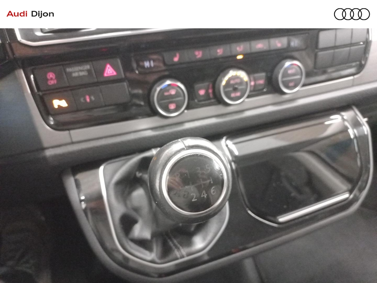 Volkswagen Utilitaires Multivan 2.0 TDI 204 — photo 18