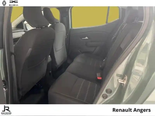 Dacia Sandero 1.0 tce 110ch stepway expression + — photo 4