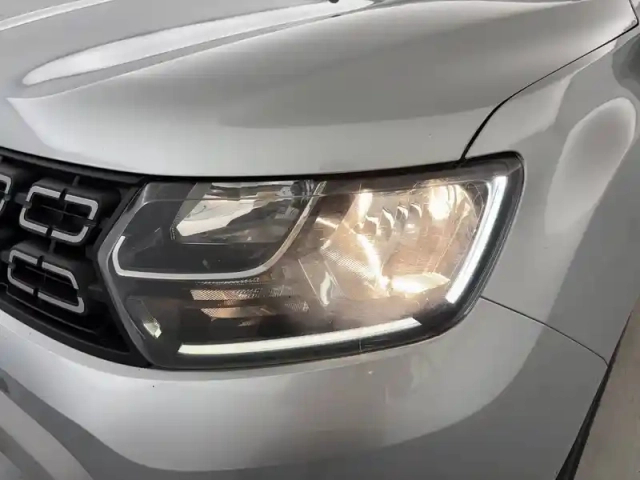 Dacia Duster blue dci 115 4x2 — photo 35