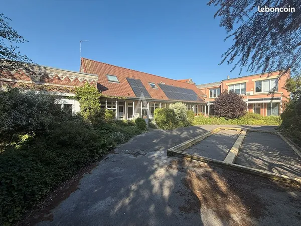Immeuble 15 pièces 470 m²