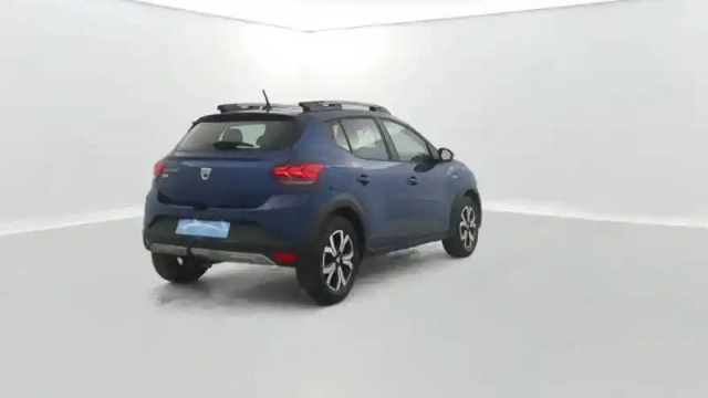 Dacia Sandero eco-g 100 - 22 — photo 4