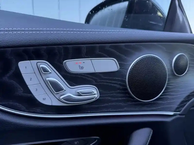 Mercedes Cla 220 d amg line — photo 18
