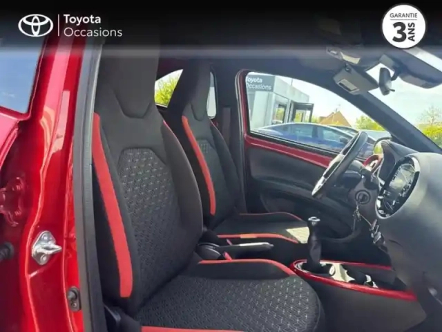 Toyota Aygo X 1.0 vvt-i 72ch design — photo 6