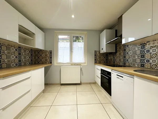 T2 MEUBLE, COURNON D'AUVERGNE
