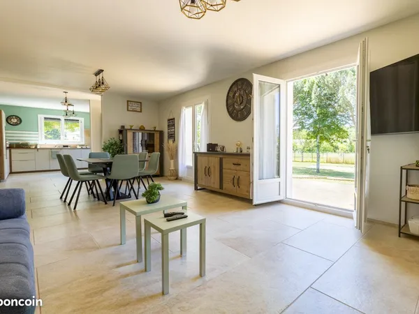 Villa 7 pièces 182 m²