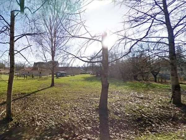 Terrain 1177 m²