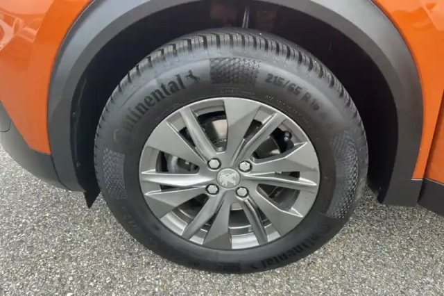 Peugeot 2008 puretech 100 s&amp;s bvm6 — photo 13