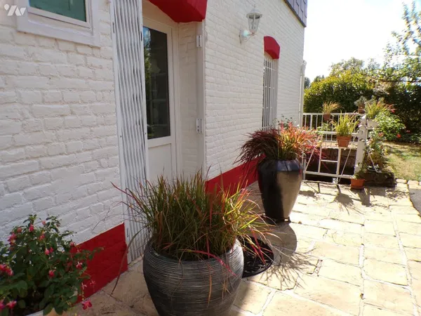 Maison 8 pièces 238 m²