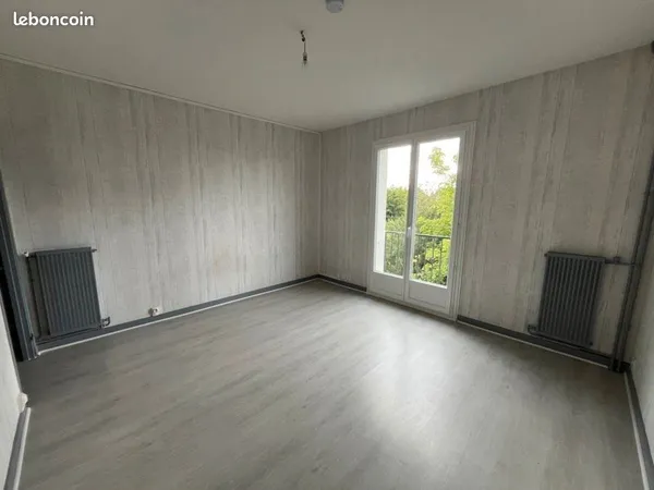 Studio 1 pièce 31 m²