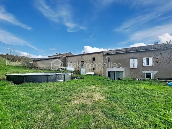 Maison 5 pièces 195 m²