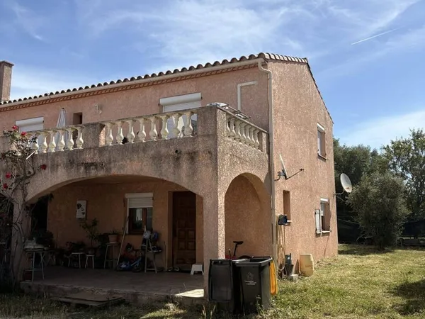 Villa 4 pièces 135 m²