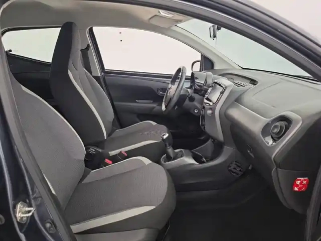 Toyota Aygo 1.0 vvt-i — photo 41