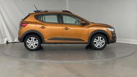 Dacia Sandero 1.0 ECO-G 100ch Stepway Confort — photo 4