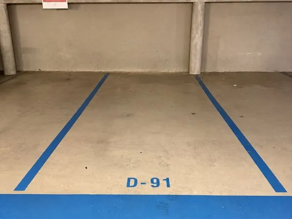 Lot de 5 PARKING sécurisé Chartrons BORDEAUX