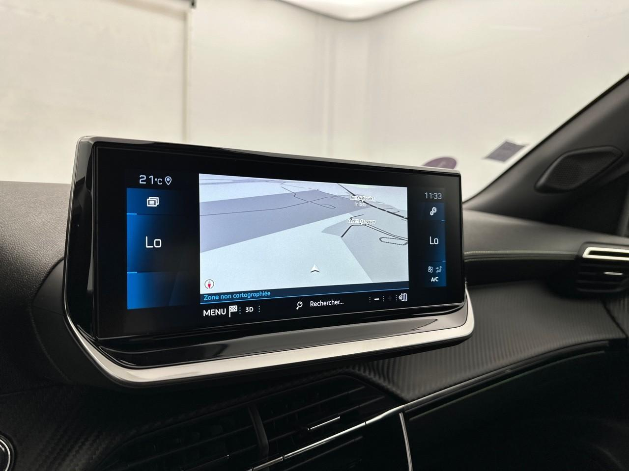 Peugeot 2008 puretech 130 s&s eat8 gt — photo 10