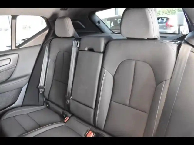 Volvo Ex40 twin performance 442ch plus awd — photo 44