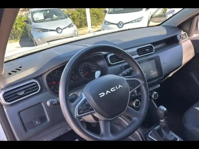 Dacia Duster 1.3 tce 150ch fap  journey 4x2 edc — photo 14