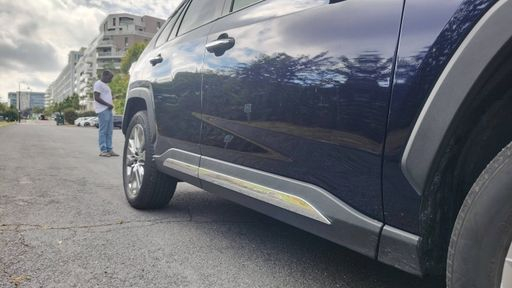 Toyota RAV4 2.5 VVT-i 218 Hybrid E-CVT - Lounge – 2023 – 63882 km – Hybride essence – Boîte Automatique — photo 6