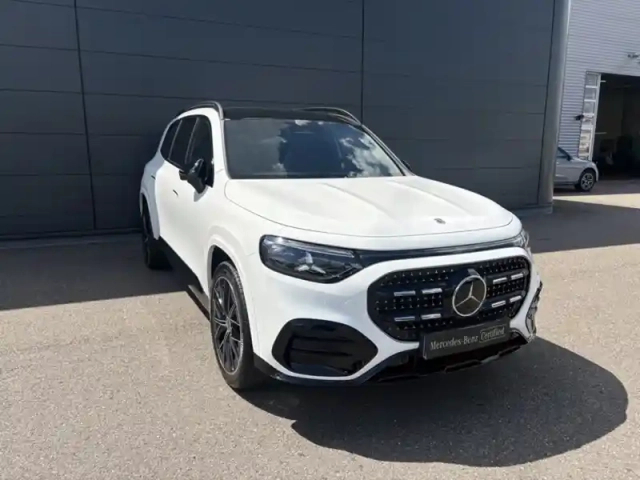 Mercedes Glb 200 amg line — photo 7