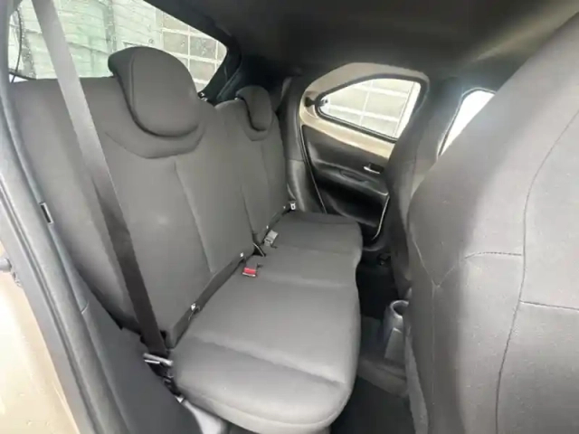 Toyota Aygo 1.0 vvt-i 72 design — photo 16