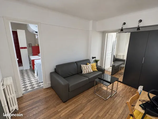 F1 meublé 21 m2 Paris 9