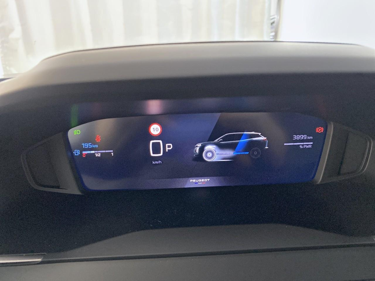 Peugeot 2008 hybrid 145 ch e-dcs6 allure — photo 13