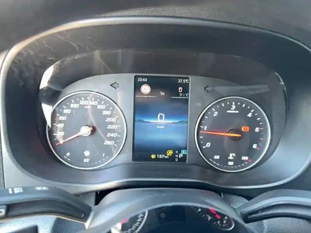 Mercedes Vito tourer 114 cdi lg 9g-tronic 4x4 — photo 28