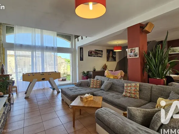 Maison de village 6 pièces 192 m²
