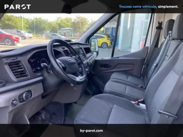 Ford Transit fourgon fg t310 l2h2 2.0 ecoblue 130ch trend — photo 8