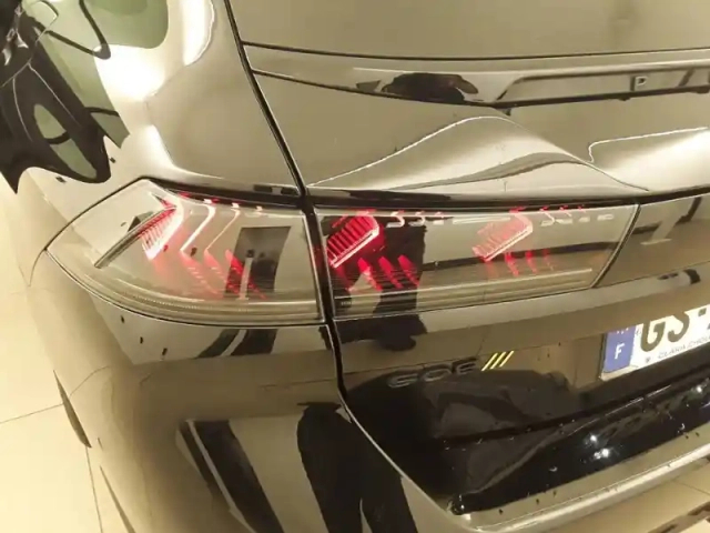 Peugeot 508 sw hybrid4 360 e-eat8 peugeot sport engineered — photo 154