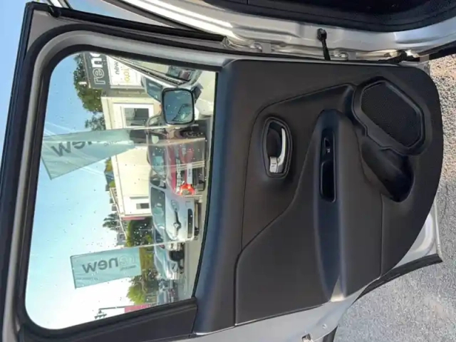 Jeep Renegade 1.6 l multijet 120 ch bvr6 — photo 36