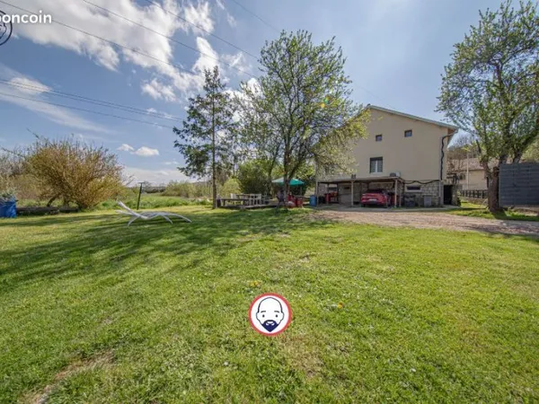 Maison 10 pièces 132 m²