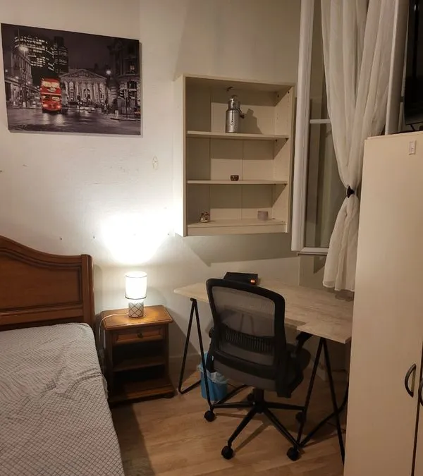 Photo 1
