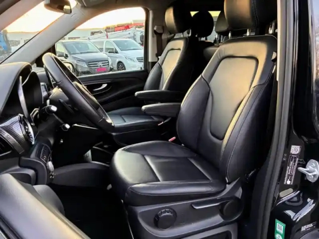 Mercedes Cla sse v 300 d extra-long avan — photo 49