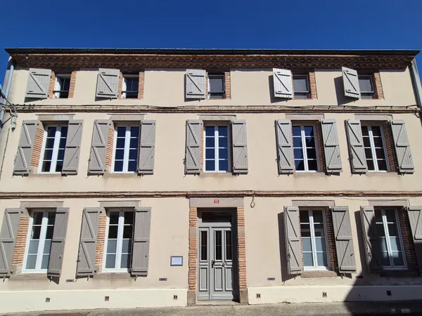 MAISON DE VILLE DE 300M2