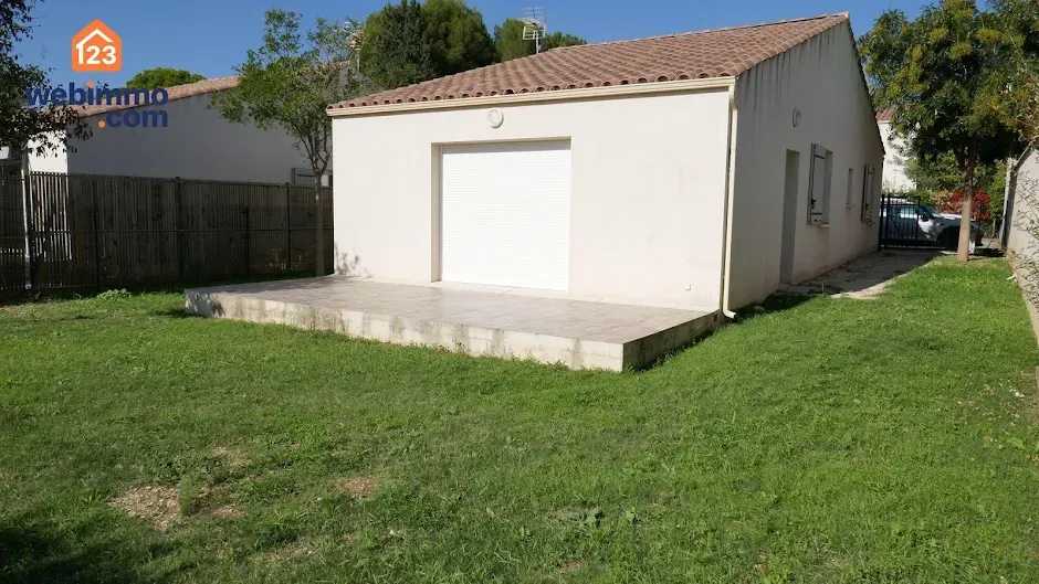 Photo 1