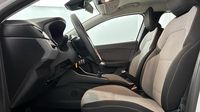 Renault Clio 1.0 TCe 90ch Evolution — photo 12