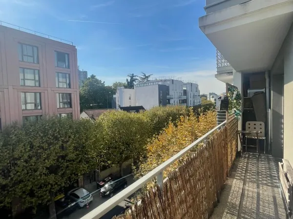 Exclusivité - 2 pièces orienté Sud avec balcon et parking