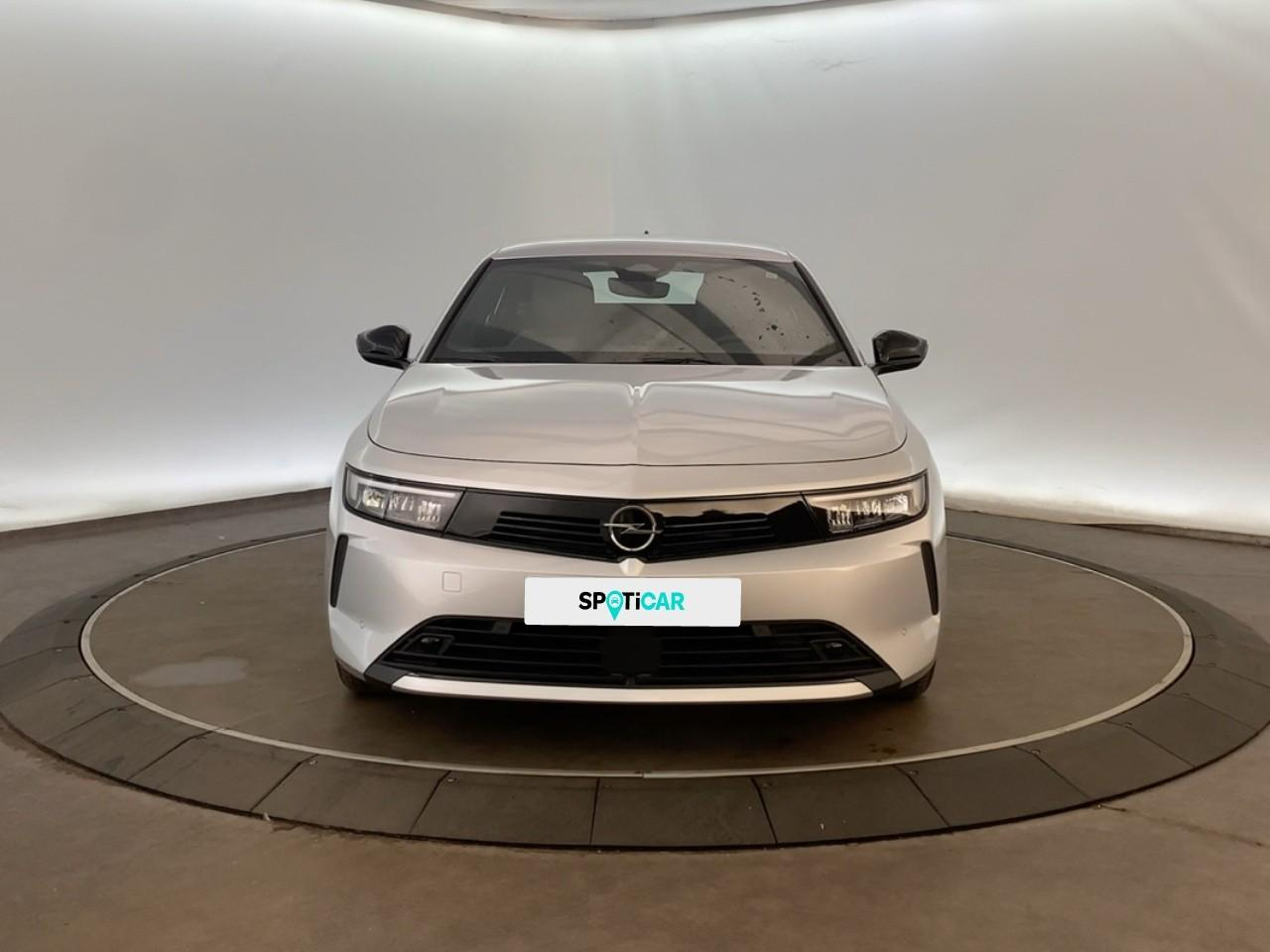 Opel Astra sports tourer 1.2 turbo hybride 145 ch e-dct6 busi — photo 2