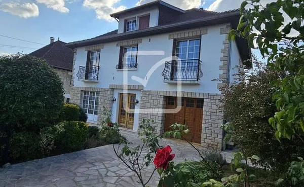 Maison 7 pièces 175 m²