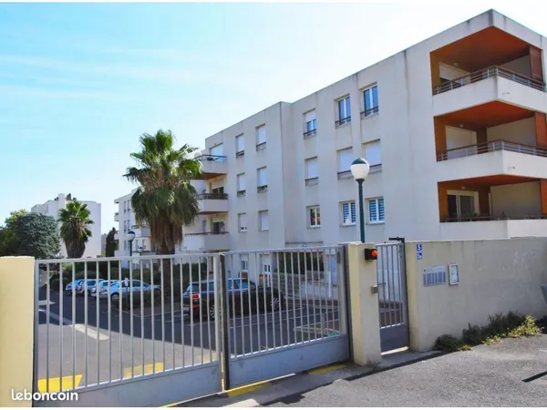 Beau 2P lumineux avec terrasse au Carré d'Hort