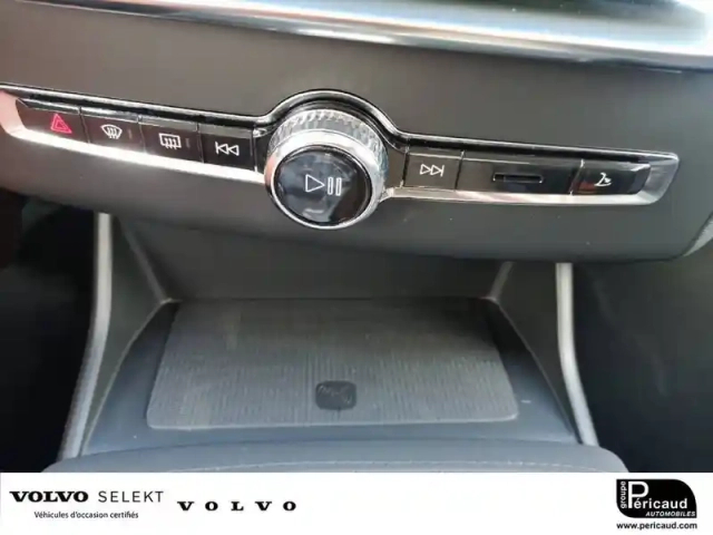 Volvo Xc90 t8 awd hybride rechargeable 455 ch geartronic 8 7pl — photo 17