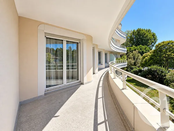 Appartement 3 pièces 74 m²