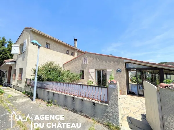 Maison familiale avec fort potentiel 187 m2 Terrain 741