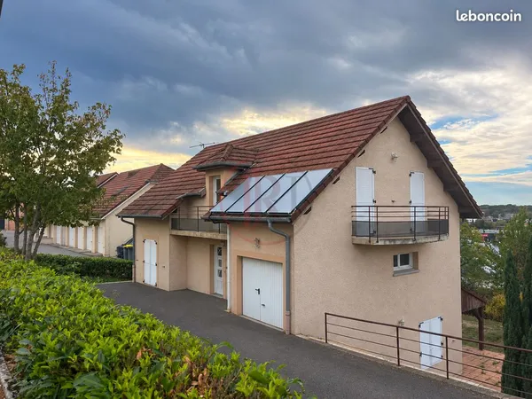 Maison 10 pièces 205 m²