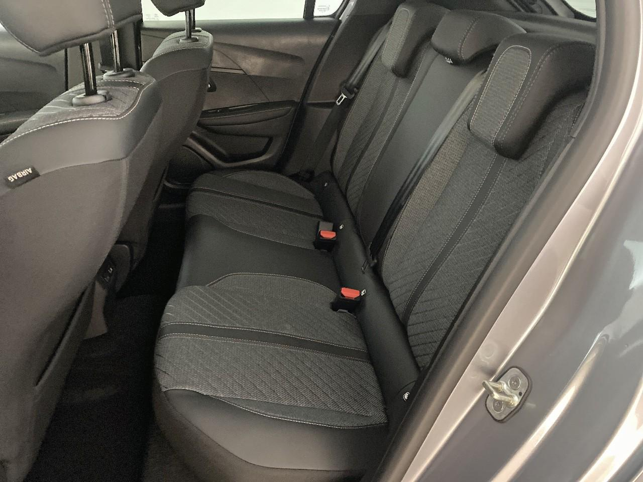 Peugeot 208 electrique 156 ch 54 kwh allure — photo 10