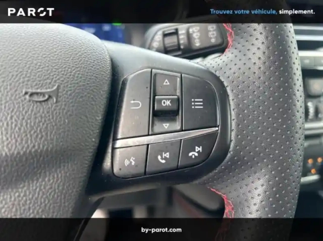 Ford Kuga 2.5 duratec 225ch phev st-line bva — photo 18