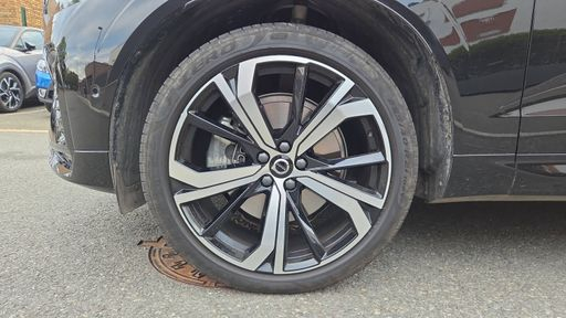 Volvo XC60 T6 Recharge 2.0 Ti 253 Plug in Hybrid 145 AWD Geartronic8 - Plus Style Dark – 2024 – 42063 km – Hybride rechargeable – Boîte Automatique — photo 53